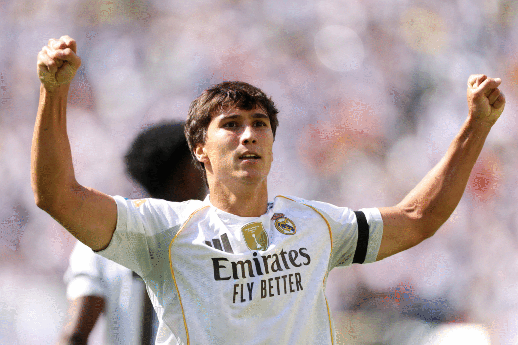 Gonzalo García marcó el primer gol de la victoria del Real Madrid ante Borussia Dortmund