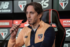 Luis Zubeldia podría ser nuevo técnico de Boca ante la posible salida de Miguel Ángel Russo.